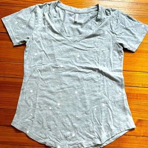 Z supply white and grey star V neck tee